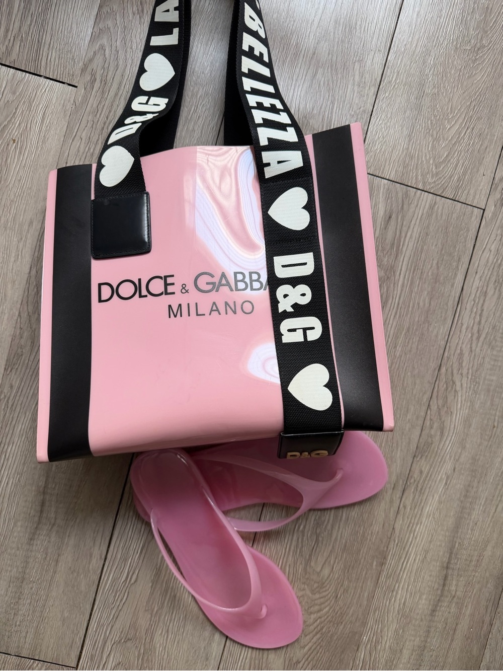 Dolce & Gabbana PVC Strap Shoppers Barbie pink Tote Bag